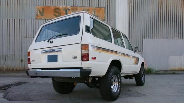 1983 Toyota Land Cruiser FJ60 Exceptionally Restored