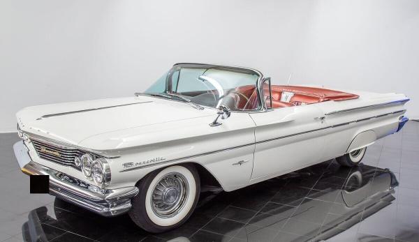 Cars - 1960 Pontiac Bonneville original Shelltone Ivory White 12634 Miles