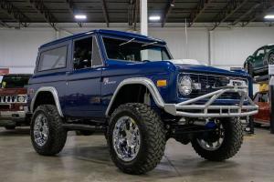 1976 Ford Bronco Dark Blue 425hp