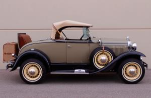 1931 Ford Model A Deluxe Antique RWD