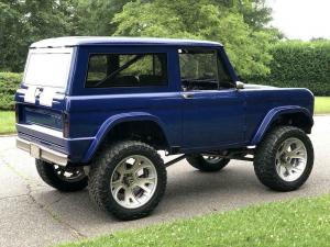 1974 Ford Bronco Automatic 4WD SUV 8 Cyl