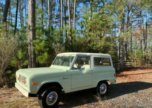 1977 Ford Bronco SUV 4x4 Early Model