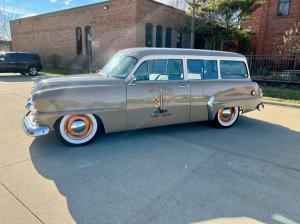 1954 Plymouth Wagon two tone Station Wagon 318 V8 Automatic 50000 Miles