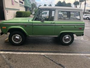 1973 Ford Bronco Sport 4WD Matching #s Manual