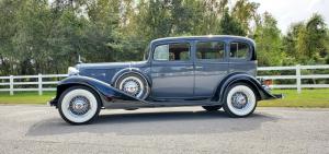1933 Cadillac Lasalle Sedan RWD 8 Cylinders