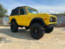1977 Ford Bronco 4x4 Yellow