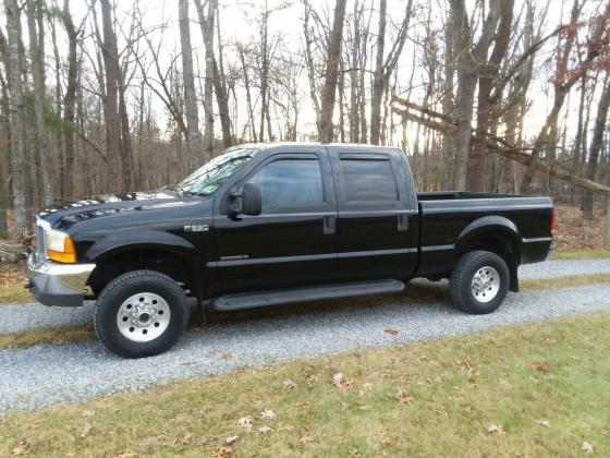 2000 Ford F-350 XLT Very clean