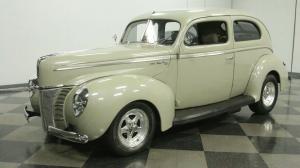 1940 Ford Deluxe Streetrod 289 v8 auto transmission