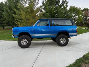 1978 Dodge Ramcharger SE 440 AUTO PS PDB BUCKETS CONSOLE