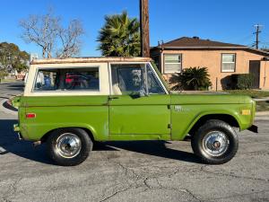 1974 Ford Bronco Automatic Factory 308 V8 automatic