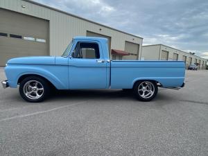 1966 Ford F-100 Professionally Built 351 Cleveland