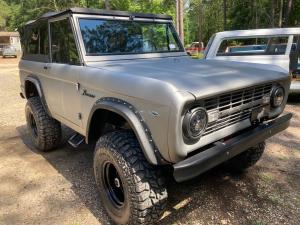 1967 Ford Bronco Title Clean 289 Engine 8 Cylinders