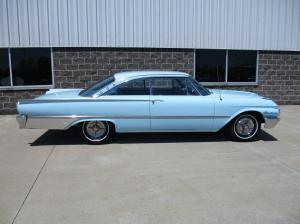 1961 Ford Galaxie Starliner 352 V8 Engine 3 Speed Automatic